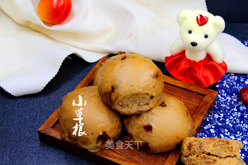 Prosperous Red Jujube Steamed Buns for Nourishing Blood and Nourishing Qi