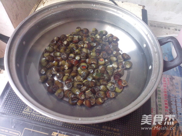 Spicy Fried Escargot recipe