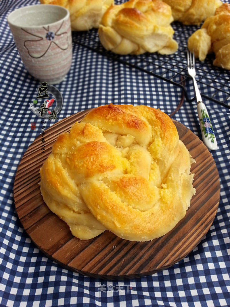 Coconut Bread Roll recipe