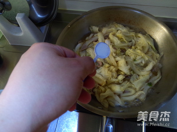 Stewed Cabbage Vermicelli recipe