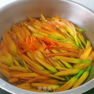 Homemade Dried Day Lily recipe