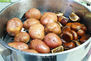 Steamed Potatoes with Chestnuts recipe