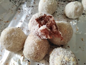 Coconut-flavored Taro Ball: Simple and Easy to Make Snacks, Silky and Delicate, Consumes Coconut Puree recipe