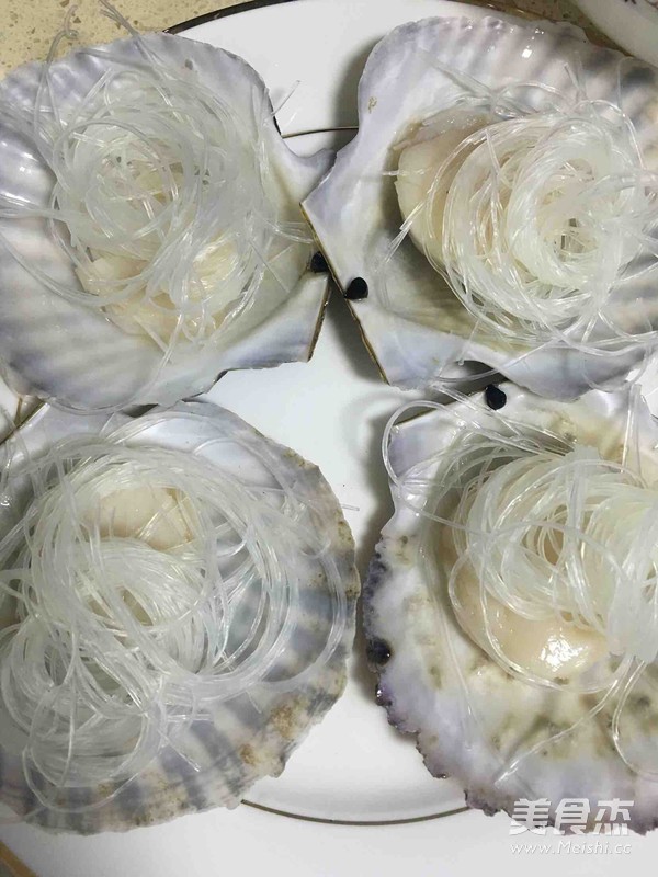 Steamed Scallops with Garlic Vermicelli recipe