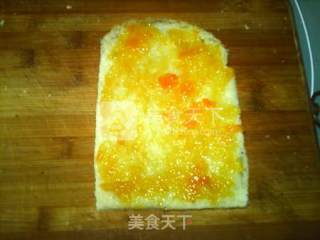 Pomelo Toast Roll recipe