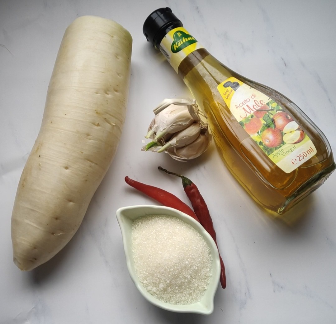 Apple Cider Vinegar and White Jade Radish recipe