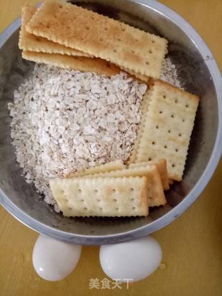 Soda Cracker Egg Oatmeal recipe