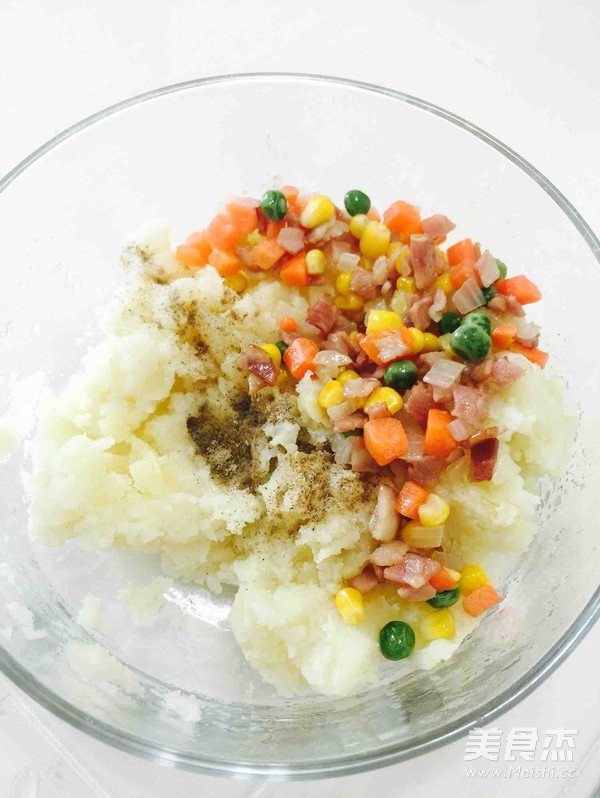 Unstoppable Delicacy-baked Bacon Mashed Potatoes recipe