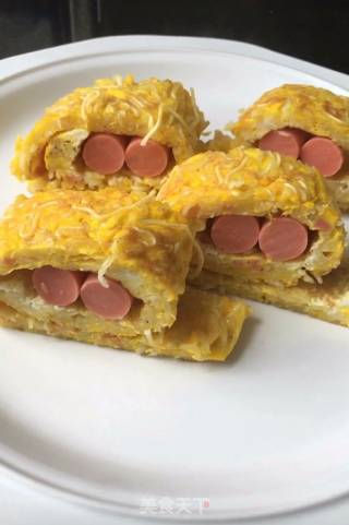 Instant Noodles Ham and Egg Rolls recipe