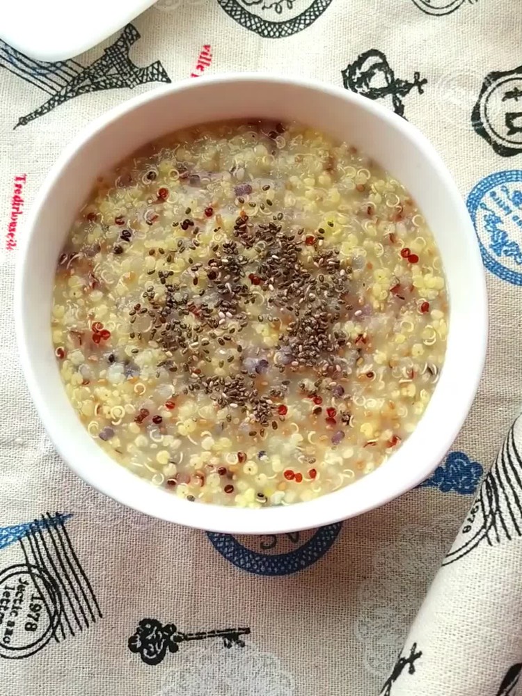 Nutritious and Delicious Healthy Porridge for Clearing The Intestines and Nourishing The Stomach-chia Seed Quinoa recipe