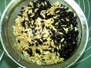 Nut Oats Black Rice Paste recipe