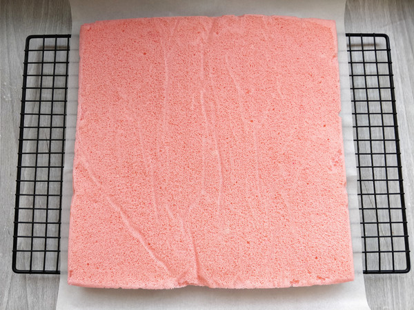 Girly Heart Cake Roll recipe