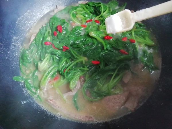 Spinach and Pork Liver Soup recipe