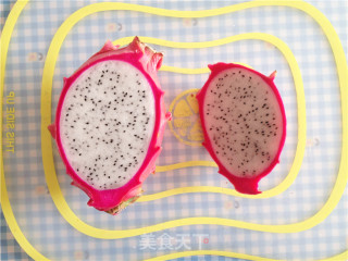 Fragrant Fruit-two-color Coconut Milk Sago recipe
