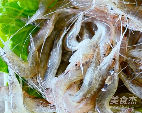 Sour and Spicy Appetizing Thai Steamed White Shrimp recipe