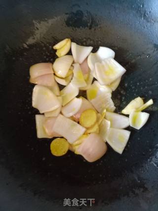 Stir-fried Squid with Sauce recipe
