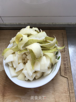 Old Beijing Xiaohang Pear Soup recipe