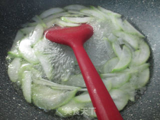 Sliced Mustard Noodles with Night Blossoms recipe