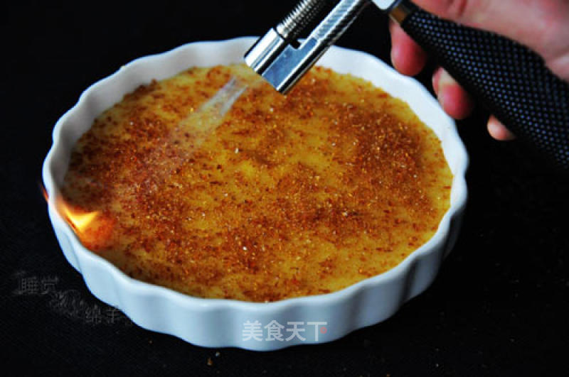 The Caramel Pudding that is Really Sprayed with Flames is Called-crème Brulée