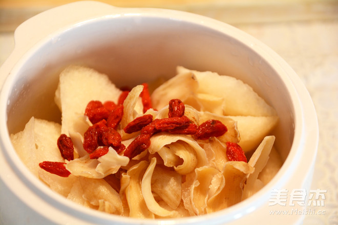 Lily Stewed Sydney recipe