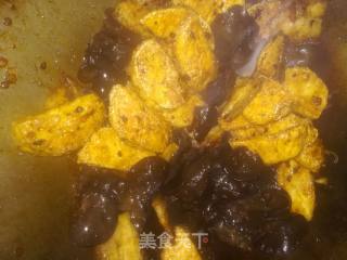 Vegetarian Chicken and Fungus Twice-cooked Pork recipe