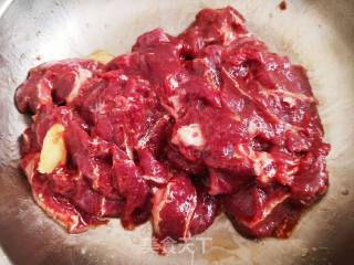Stir-fried Beef with Chives recipe