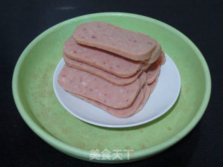 【fried Luncheon Meat】 recipe