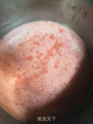 Strawberry Pudding Made with Fresh Strawberries recipe