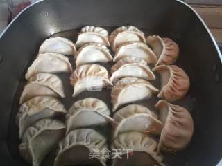 Fried Dumplings with Yuqian Meat recipe