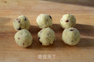Cranberry Honey Mung Bean Cake recipe