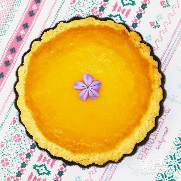 A Must-have for Halloween Pumpkin Pie recipe