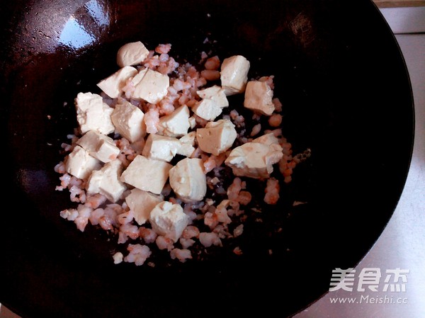 Spinach and Shrimp Tofu Soup recipe