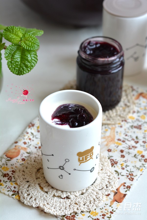 Blueberry Yogurt recipe