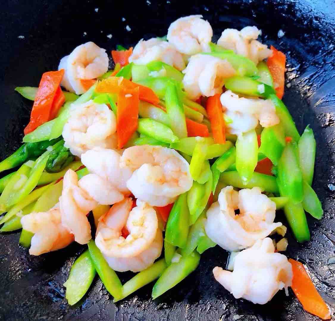 Stir-fried Shrimp with Asparagus recipe