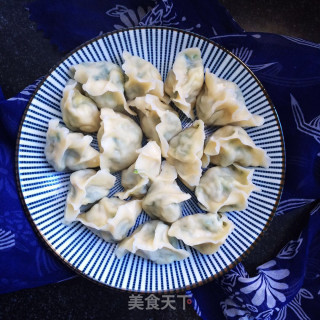 Leek, Shrimp and Egg Dumplings recipe