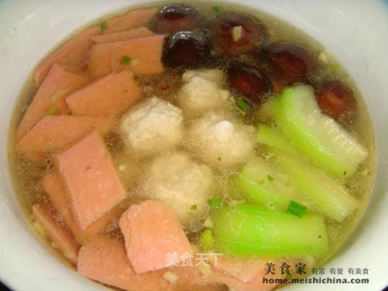 A Bowl of Fresh (with A Detailed Diagram of How to Make Fish Balls) recipe