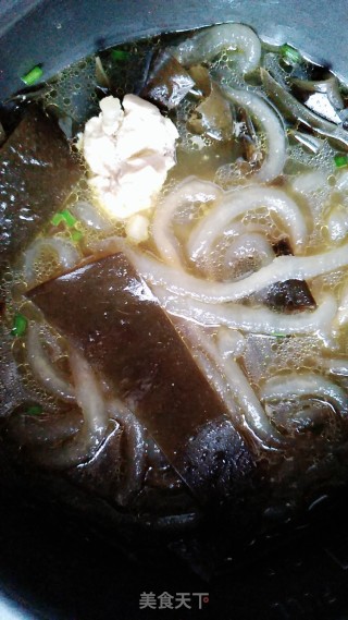 Kelp Sweet Potato Noodle Chicken Soup recipe
