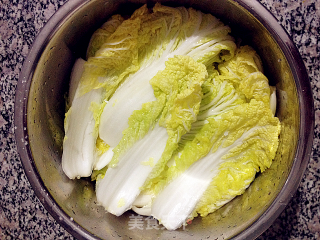 Going Out of The Country and Becoming Famous in The World-korean Spicy Cabbage recipe