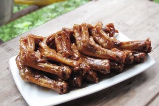 Spicy Duck Feet recipe