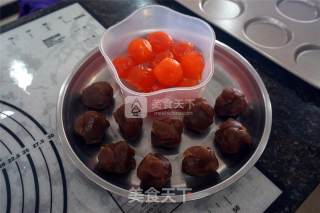 Red Lotus Egg Yolk Cake recipe