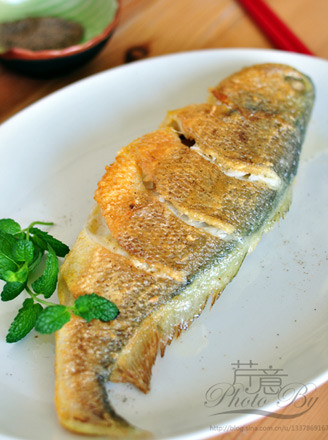 Pan Fried Yellow Croaker recipe
