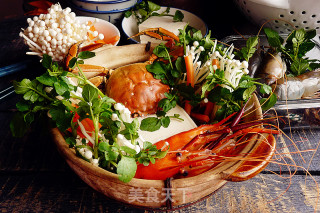 【guangdong】seafood Mixed Vegetable Hot Pot recipe