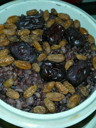 Mixed Grains, Red Dates, Wolfberry Porridge recipe