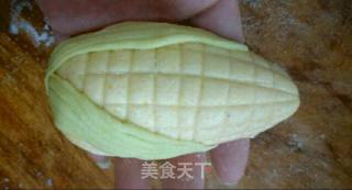 Corn Small Fragrant Steamed Buns recipe