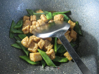 Braised Tofu with Oily Beans recipe