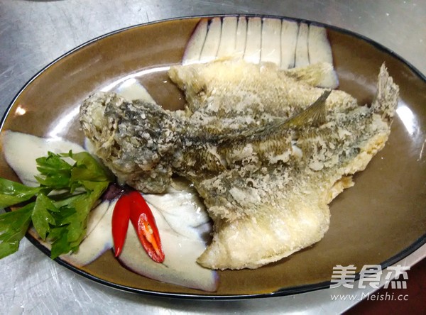 Thai Style Three-flavored Sea Bass recipe