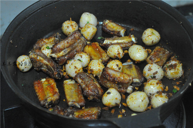 Salt and Pepper Garlic Pork Ribs recipe
