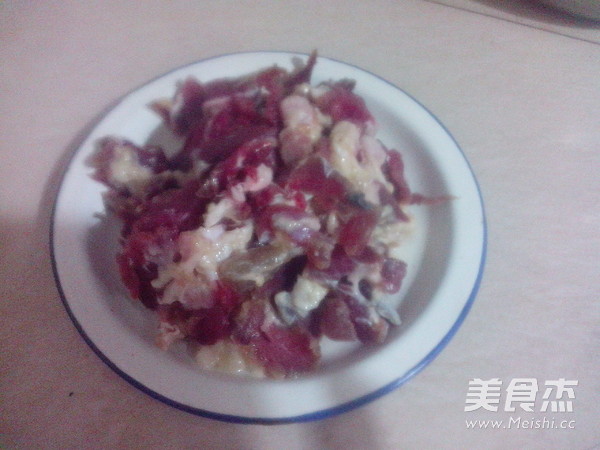 Stir-fried Shredded Kohlrabi with Cured Lean Pork recipe