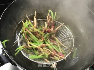 Spinach Root in Oyster Sauce recipe