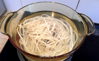 Braised Beef Noodles, A Small and Beautiful Delicacy recipe